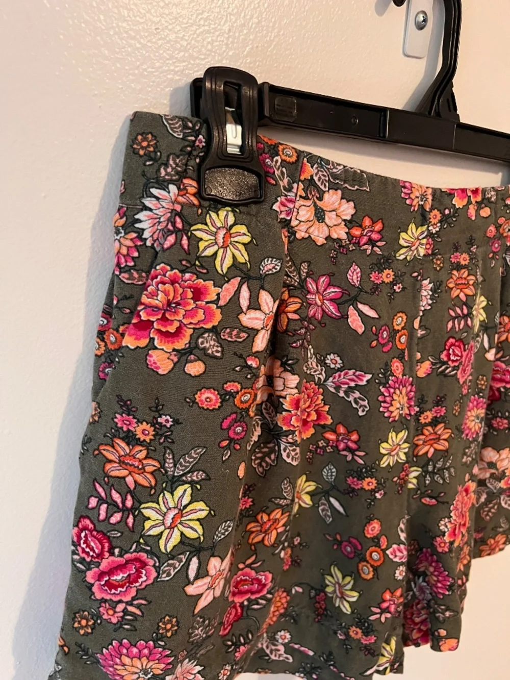 LOFT green floral
